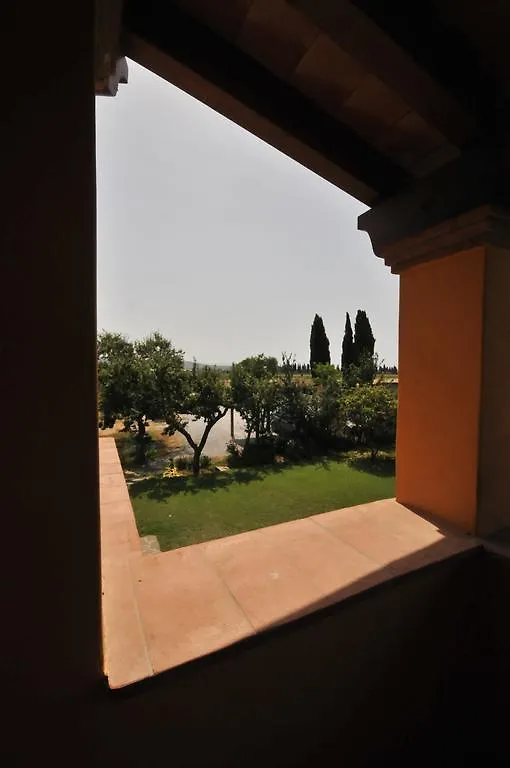 Isola Di Silvia Guest House Casa Banditelle 0*, Piombino Italy