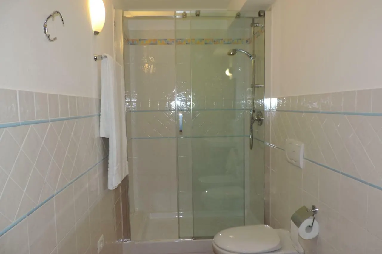 Country house Isola Di Silvia Guest House Casa Banditelle Italy
